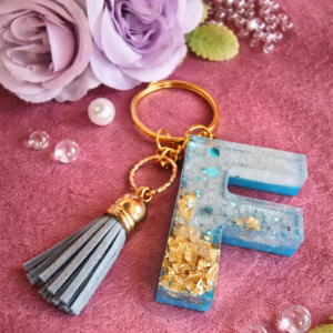 Epoxy Letter Sleutelhanger – De “F” van Uniek